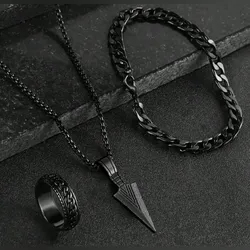 Conjunto negro de cadena, pulsera y anillo