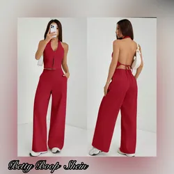 Conjunto rojo de pantaloneta y chaleco escotado