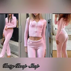 Conjunto rosa de abrigo con pantalón