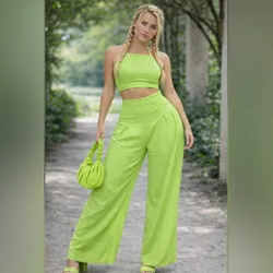 Conjunto verde pantaloneta y blusa corta