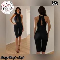 Enterizo capri negro con escote transparente