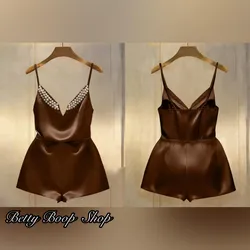 Enterizo corto satinado color chocolate