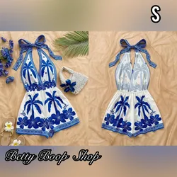 Enterizo short veraniego con paisajes en azul