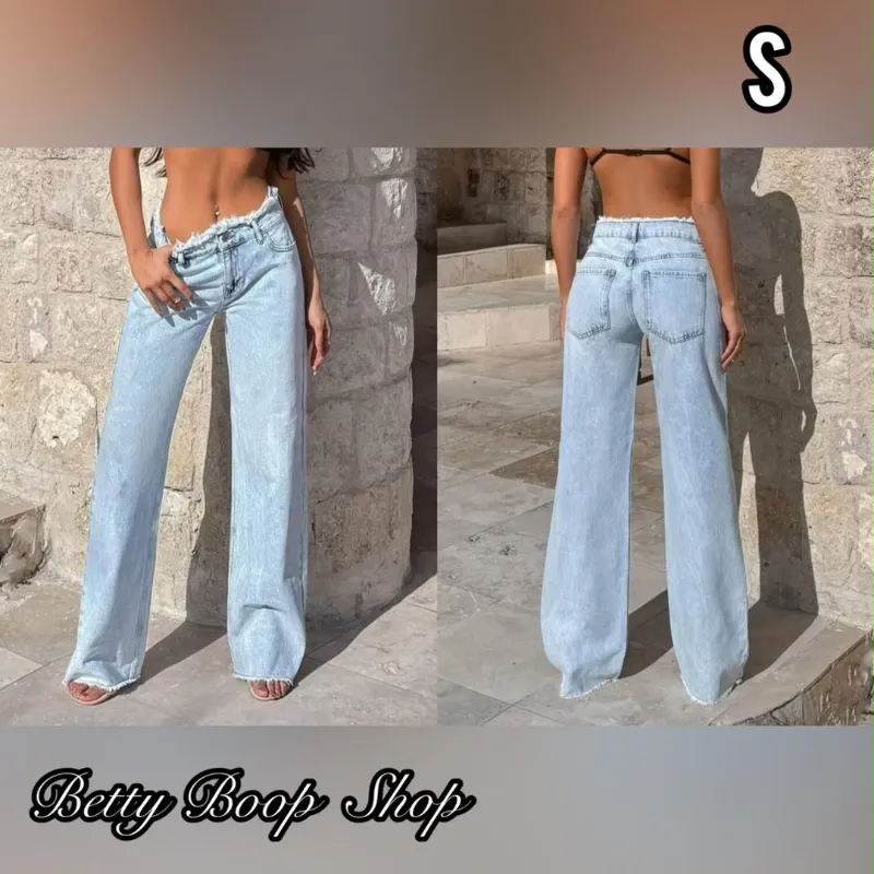 Jean oversize de mezclilla clara