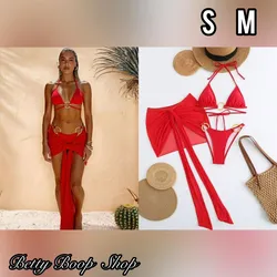 Juego de bikini rojo con saya corta pareo