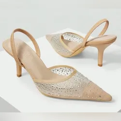 Tacones Altos de punta fina con malla y piedras