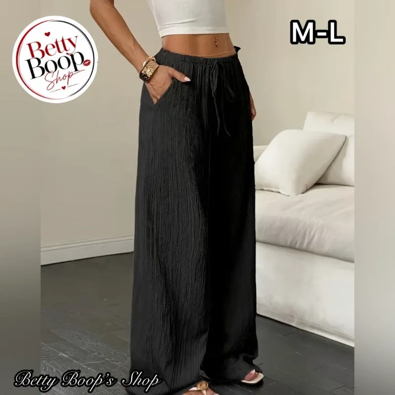 Pantaloneta casual de algodón en negro