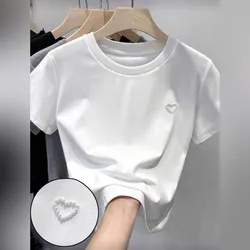 Pulover blanco de mujer con corazón de perlas