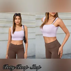 Top lila con adorno dorado