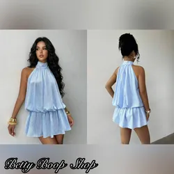 Vestido azul cielo de cuello