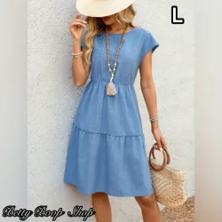 Vestido azul medio con mangas cortas