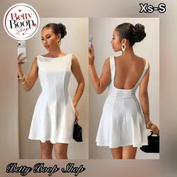 Vestido blanco corte princesa con escote en espalda