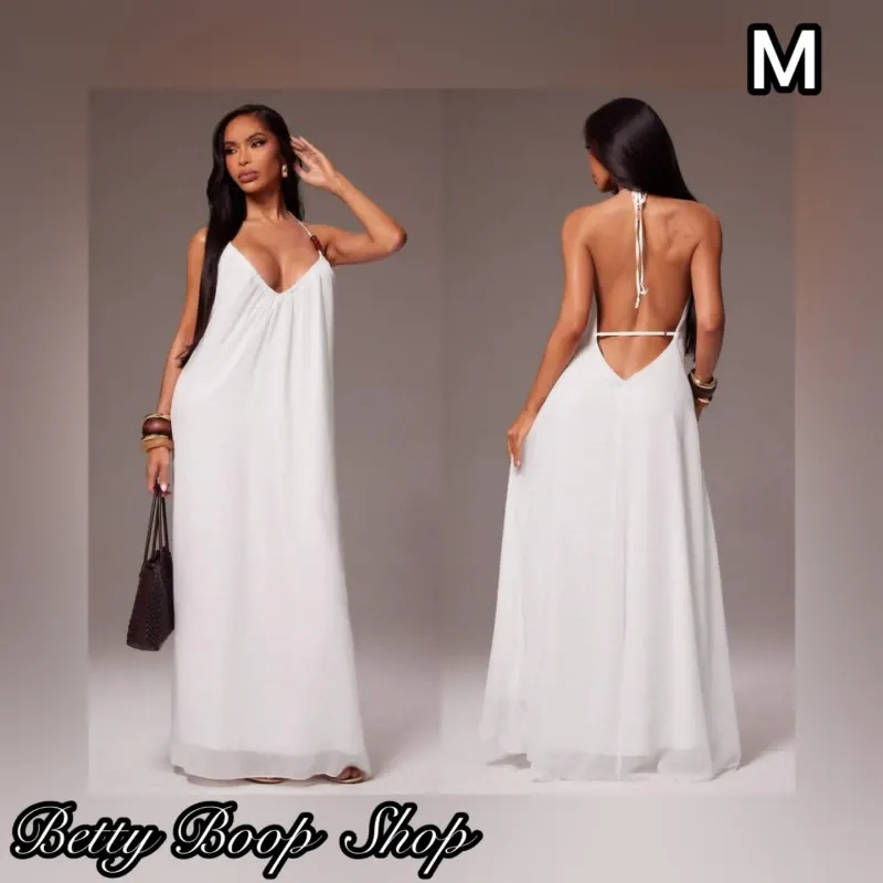 Vestido blanco suelto y escotado
