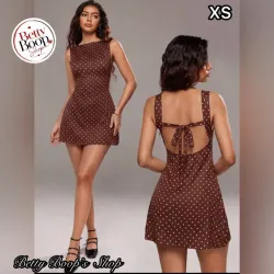 Vestido marrón satin con estampado polka dot y espalda abierta