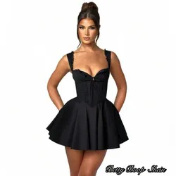 Vestido negro corte princesa con botones