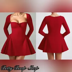 Vestido rojo corte princesa mangas largas
