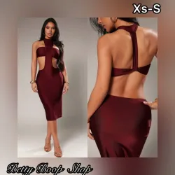 Vestido rojo vino moderno con aberturas