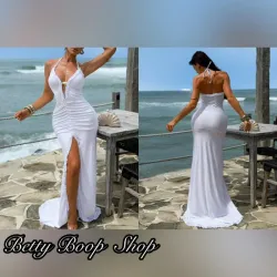 Vestido sirena en blanco y con tirantes