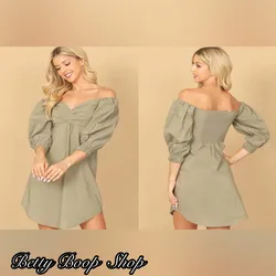 Vestido verde oliva con mangas largas