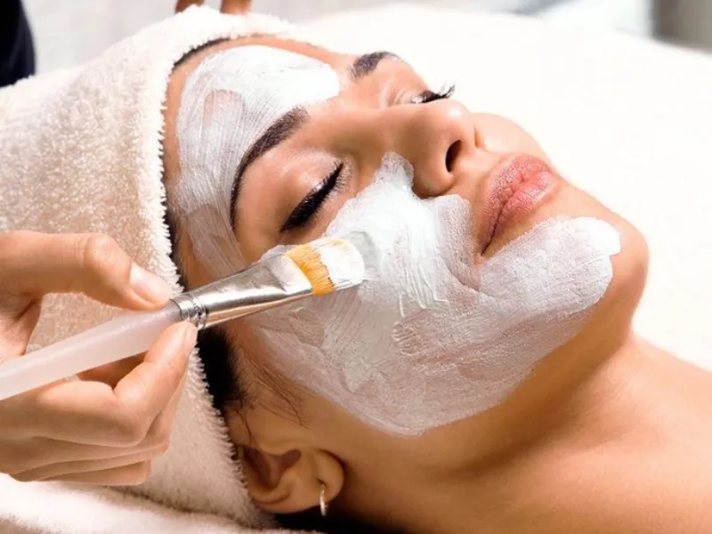 MASCARILLAS Y EXFOLIANTES 