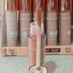 Corrector de ojeras lazo 