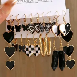Aretes en Negro 