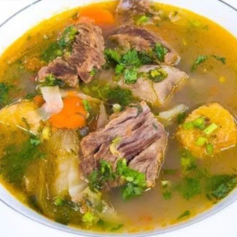 Sopa de res