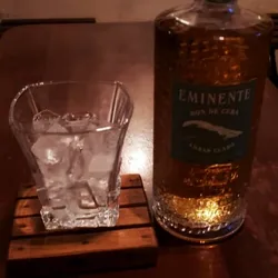 Ron Eminente Ámbar Blanco 