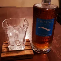 Ron Eminente Carta Oro 