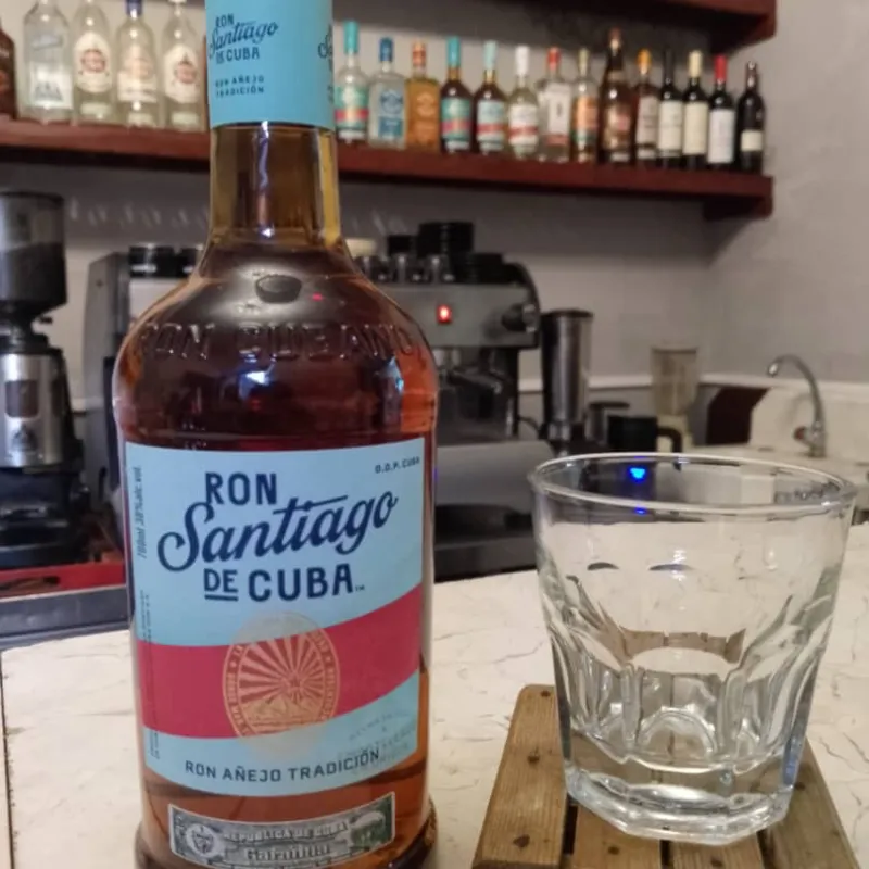 Ron Santiago añejo tradición