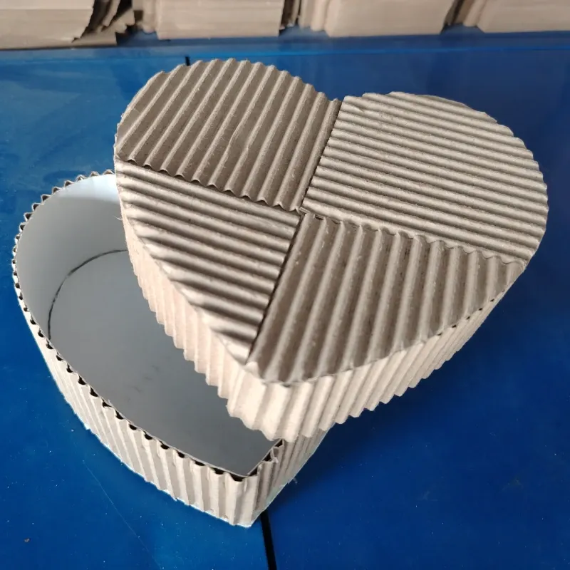 Caja Corazon Mediana (C-B/A1438) x1