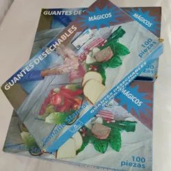 Guantes 🧤 Desechables de Polietileno (C-B/A1318)