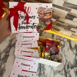 Caja 10 razones para amarte con confturas 