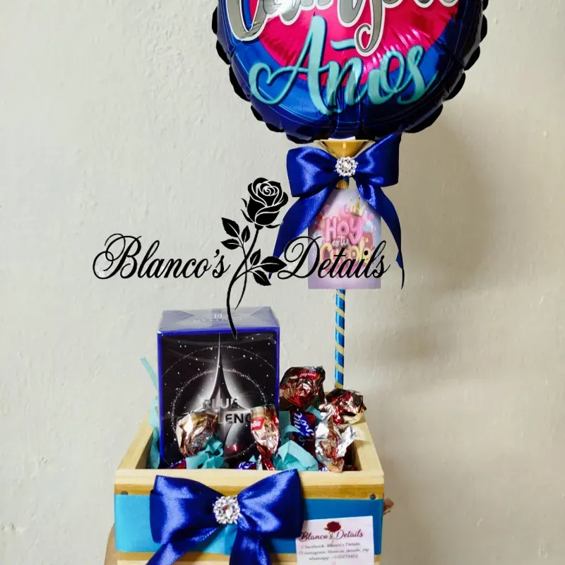 Caja de regalo con globo