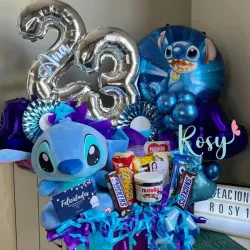 Caja de regalo con peluche de Stitch