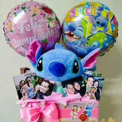 Caja de regalo con Stitch