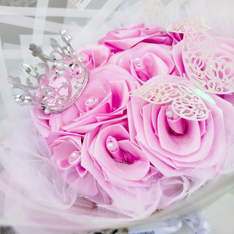 Ramo de 10 rosas eternas