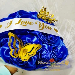 Ramo de 15 rosas eternas