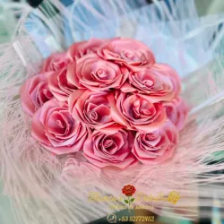 Ramo de 18 rosas( Rosa viejo )