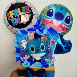 Regalo con peluche de Stitch