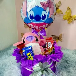 Regalo con Stich y confituras