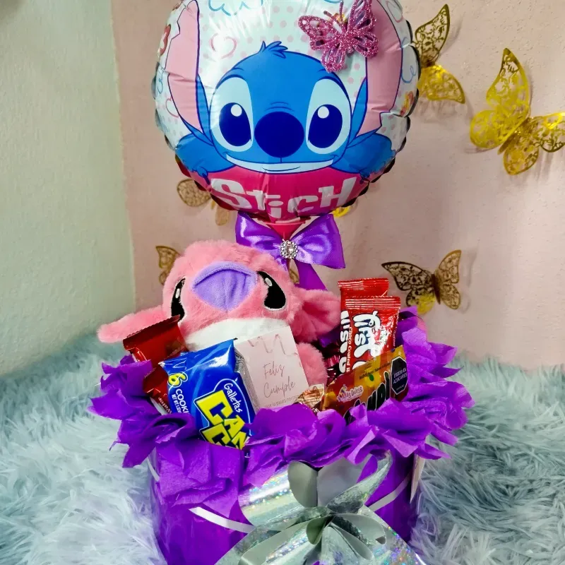 Regalo con Stich y confituras