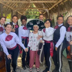 Serenata con 8 músicos