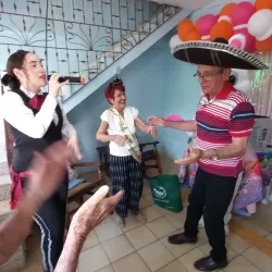 Serenata con mariachi