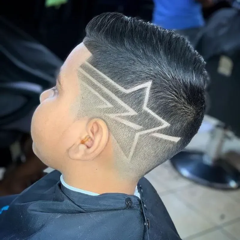 Servicio de barbería infantil