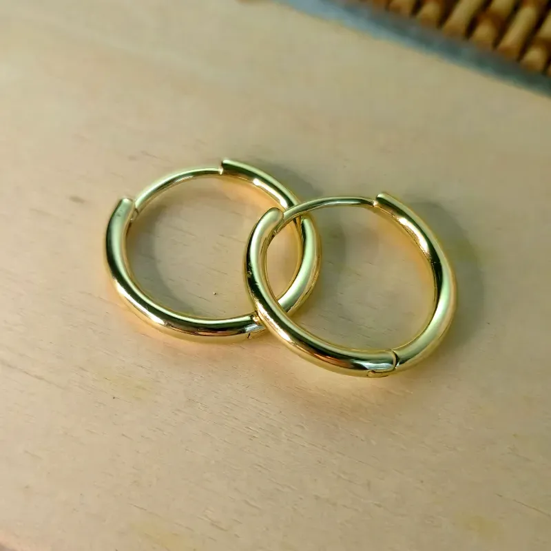Argollas doradas lisas 