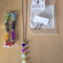 Juego pulso,cadena y aretes chakras