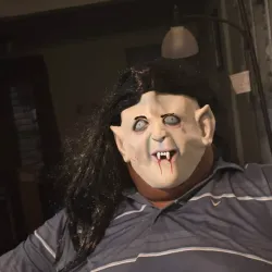 Máscara de Zoombie realista con pelo para Halloween 🎃 