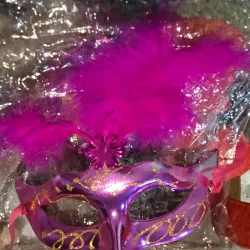 Máscara Veneciana Fresa para Halloween 🎃 