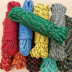 Tendederos a Color muy Resistentes.